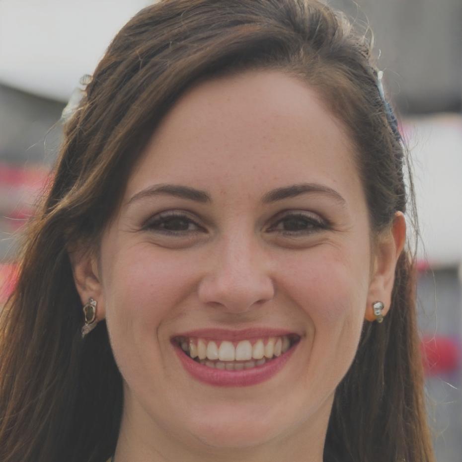 Lead Financial Instructor Sarah Mitchell